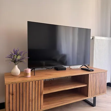 Bergera Olive Hill-2 *