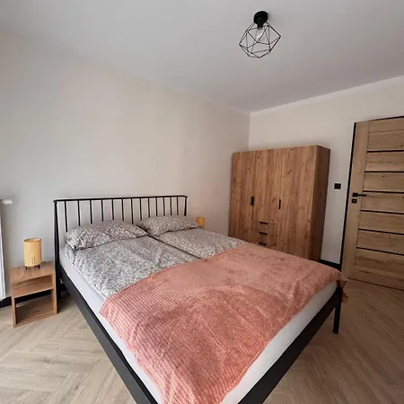 Bergera Olive Hill-2 *